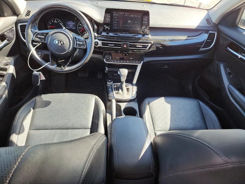 2021 KIA SELTOS EX 8