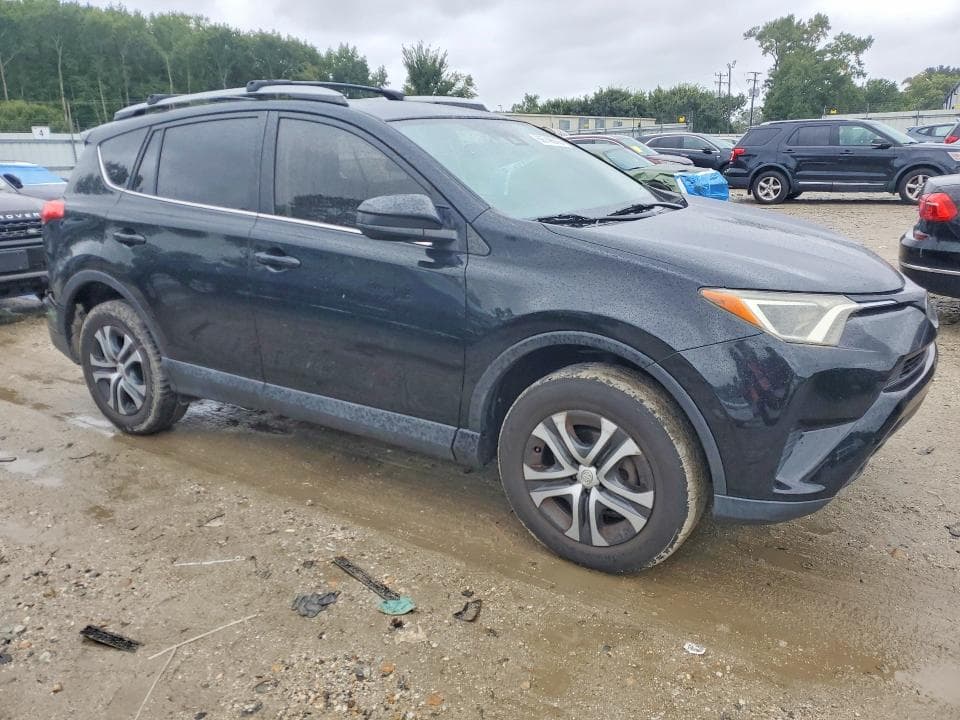 2017 TOYOTA RAV4 LE 4