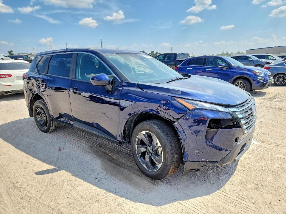 2026 NISSAN ROGUE SV 4