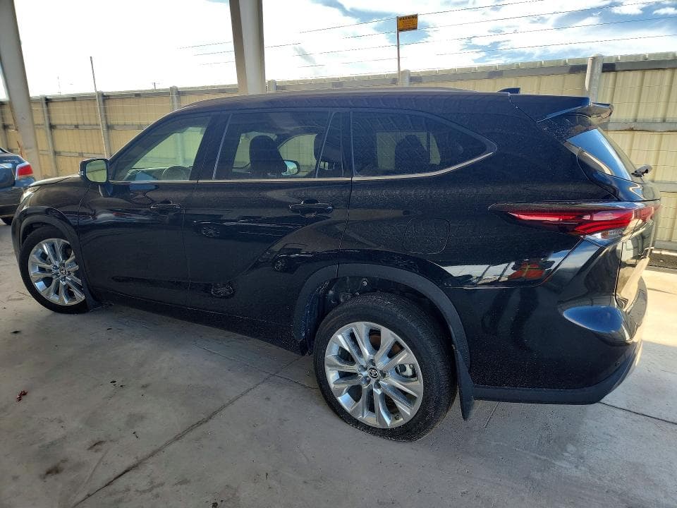 2025 TOYOTA HIGHLANDER 2
