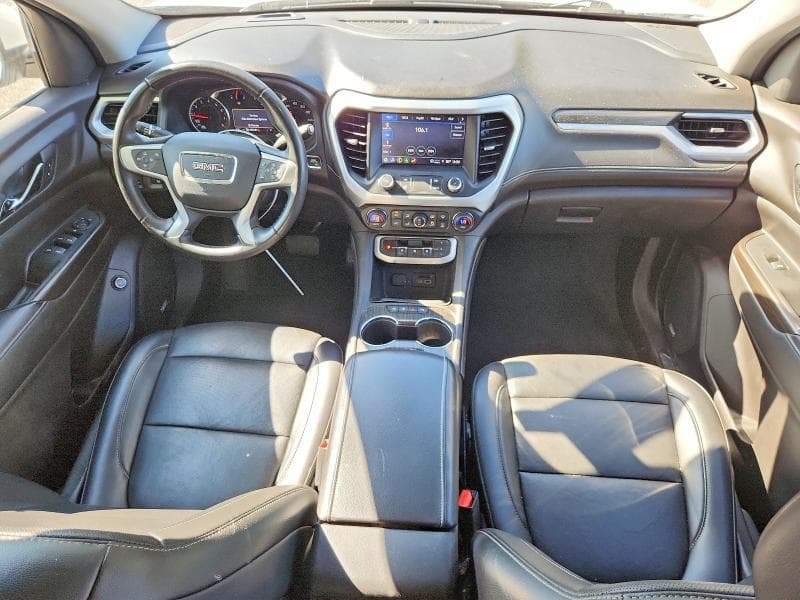 2023 GMC ACADIA SLT 8