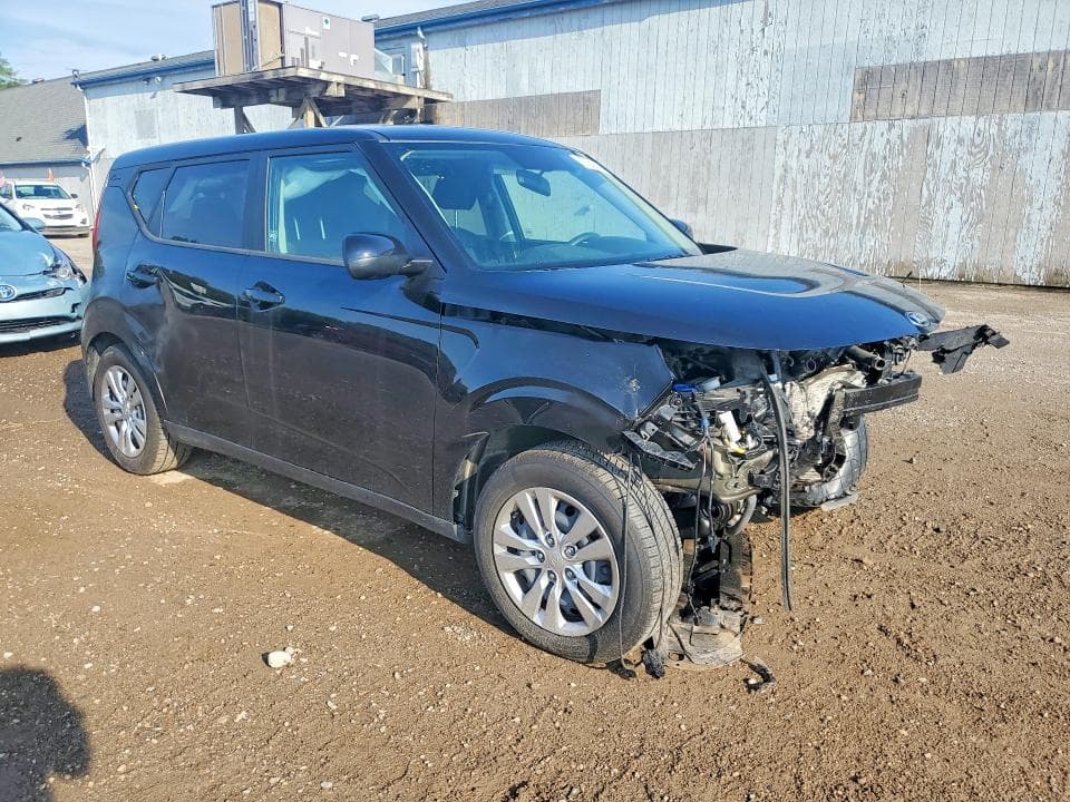 2021 KIA SOUL LX 4