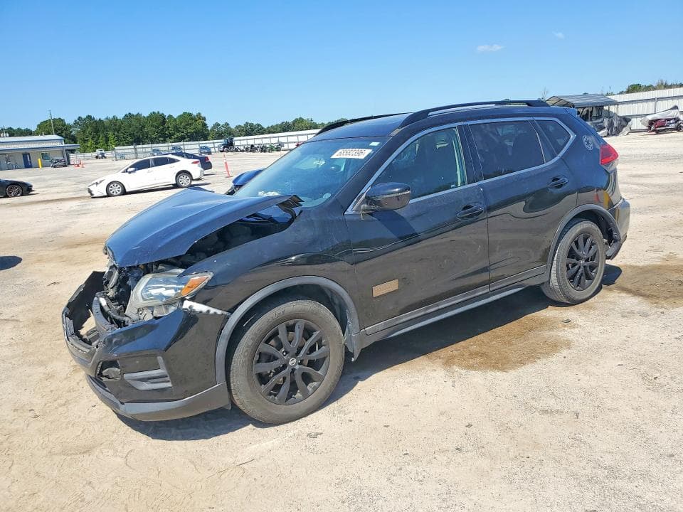 2017 NISSAN ROGUE SV