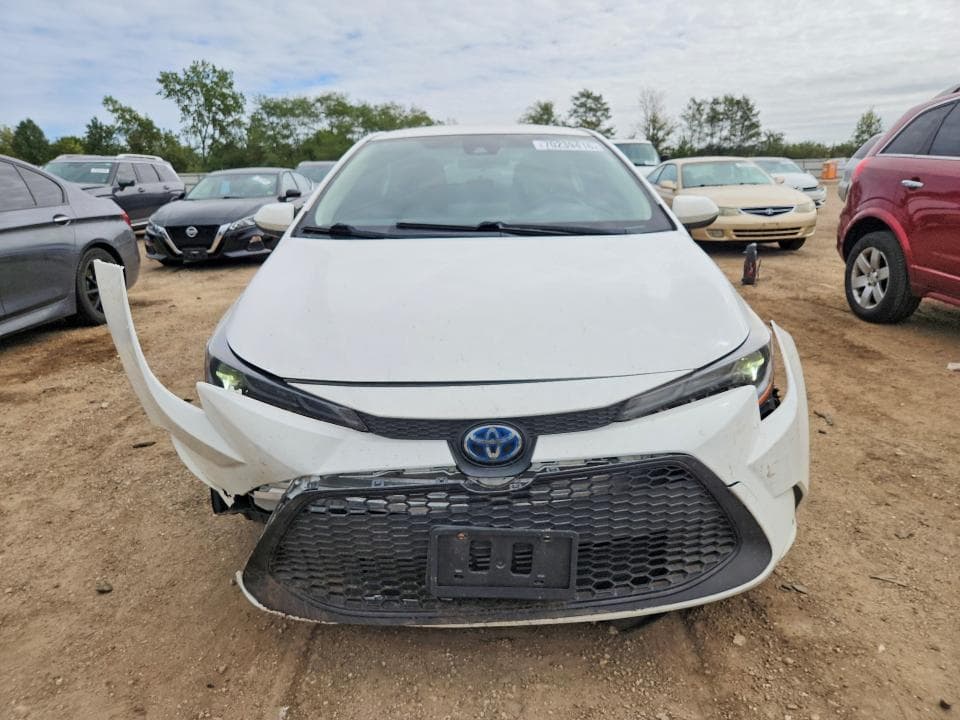 2021 TOYOTA COROLLA LE 5