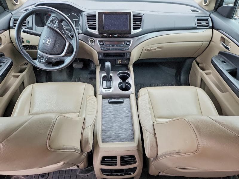 2017 HONDA PILOT EXL 8