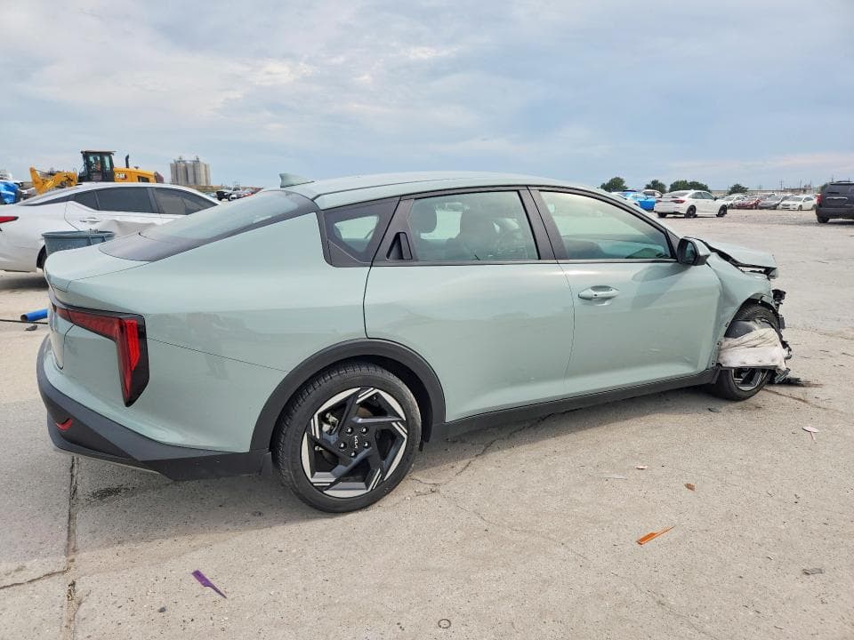 2025 KIA K4 EX 3