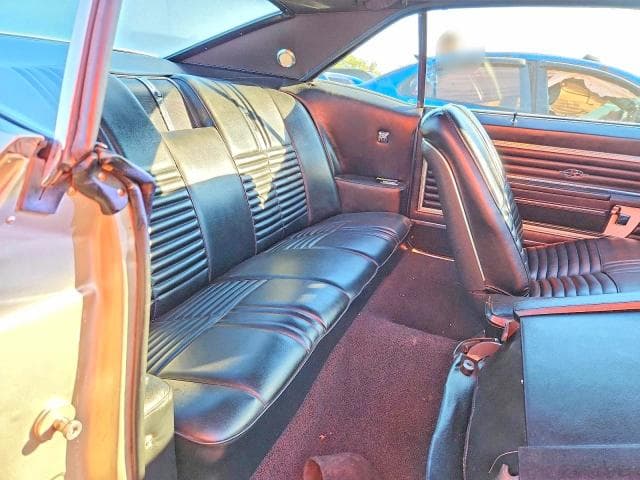 1968 BUICK RIVIERA 10