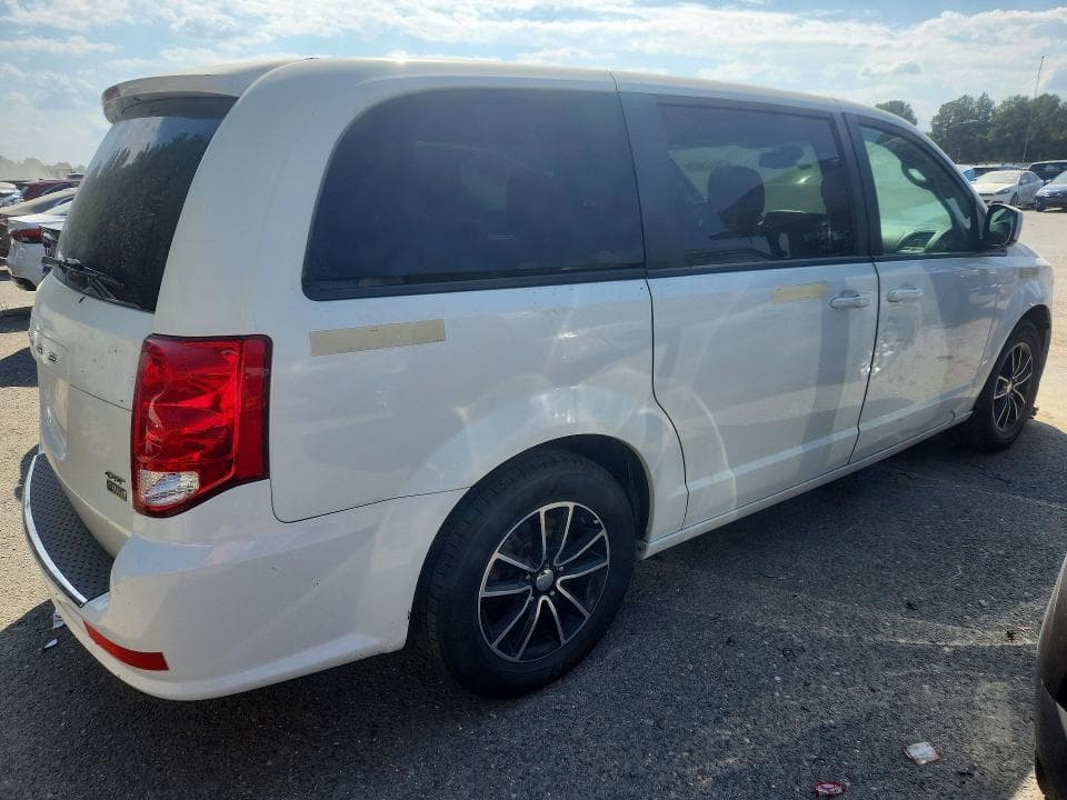 2018 DODGE GRAND CARAVAN GT 3
