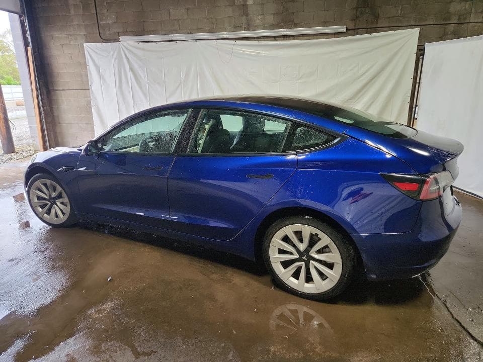 2022 TESLA MODEL 3 2