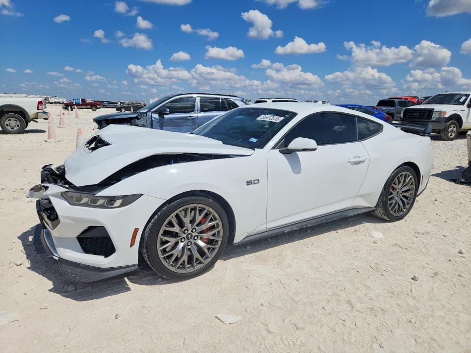 2024 FORD MUSTANG GT