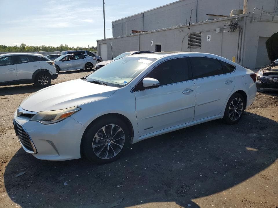 2018 TOYOTA AVALON HYBRID XLE PREMIUM - 1