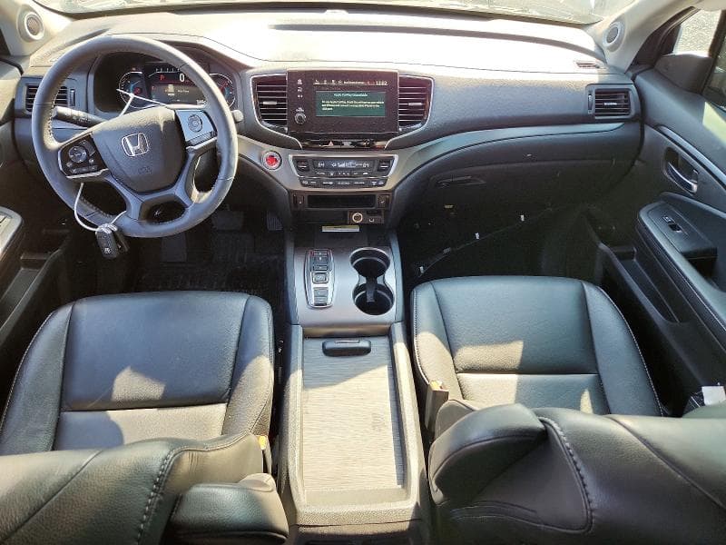 2022 HONDA PILOT SE 8