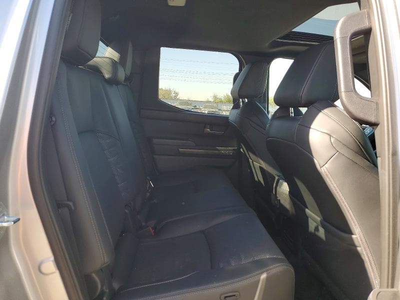 2024 TOYOTA TACOMA 10