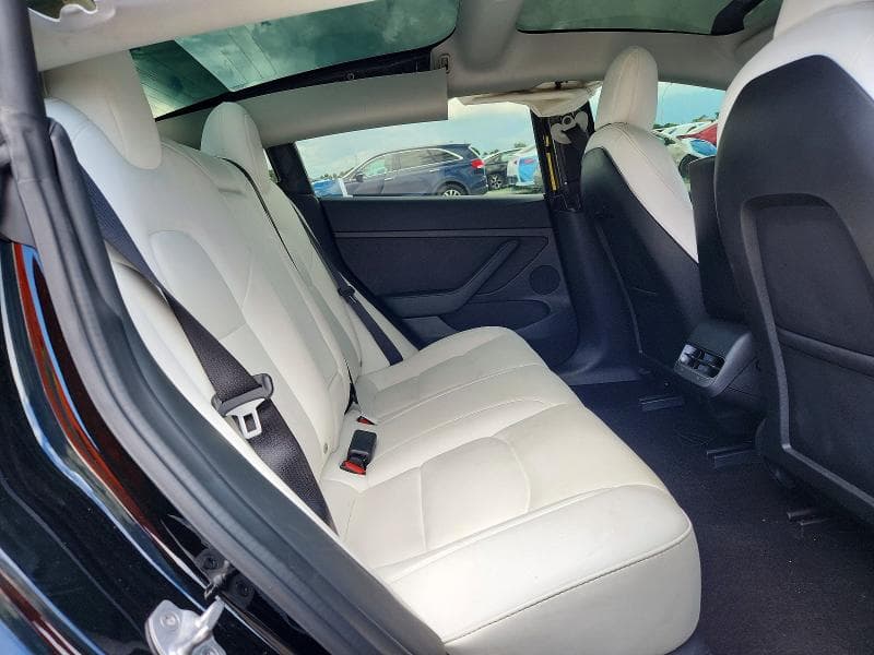 2022 TESLA MODEL 3 10