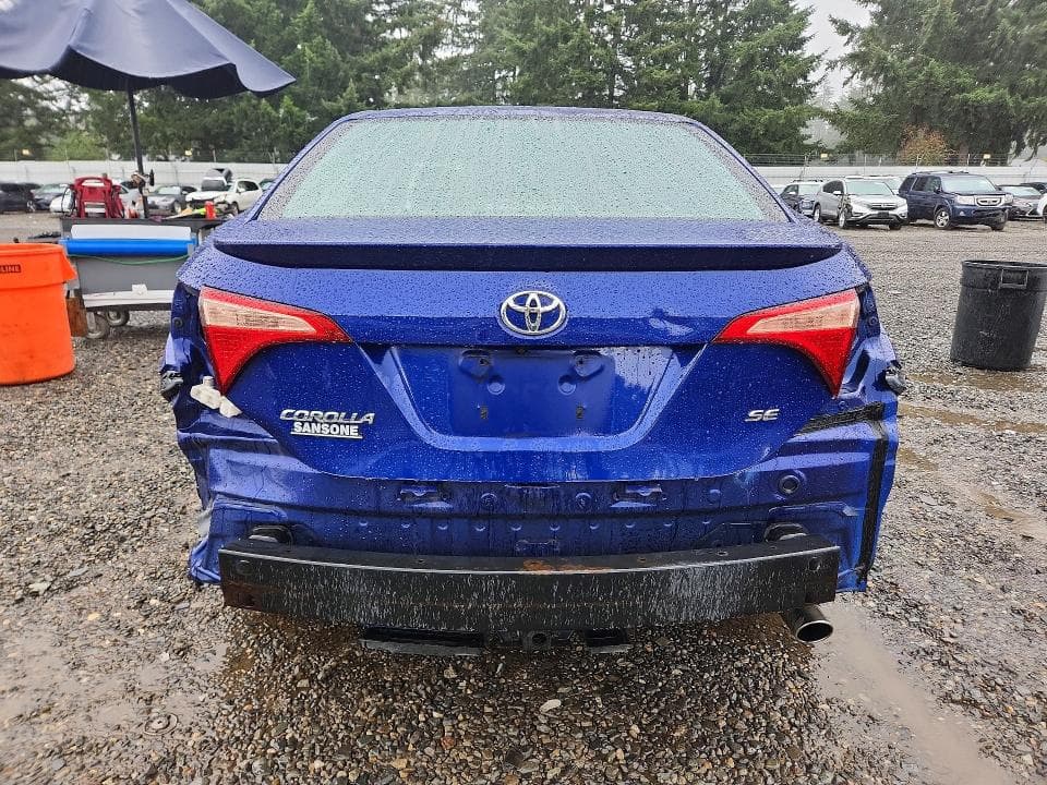 2017 TOYOTA COROLLA SE 6