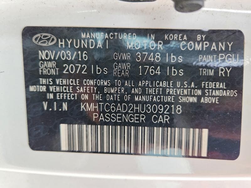 2017 HYUNDAI VELOSTER BASE 12