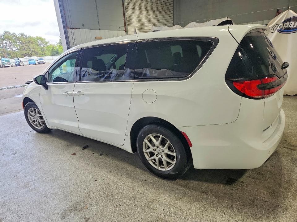 2025 CHRYSLER PACIFICA SELECT 2