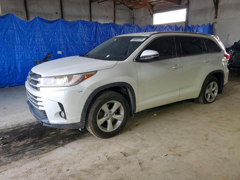 2018 TOYOTA HIGHLANDER XLE - 1