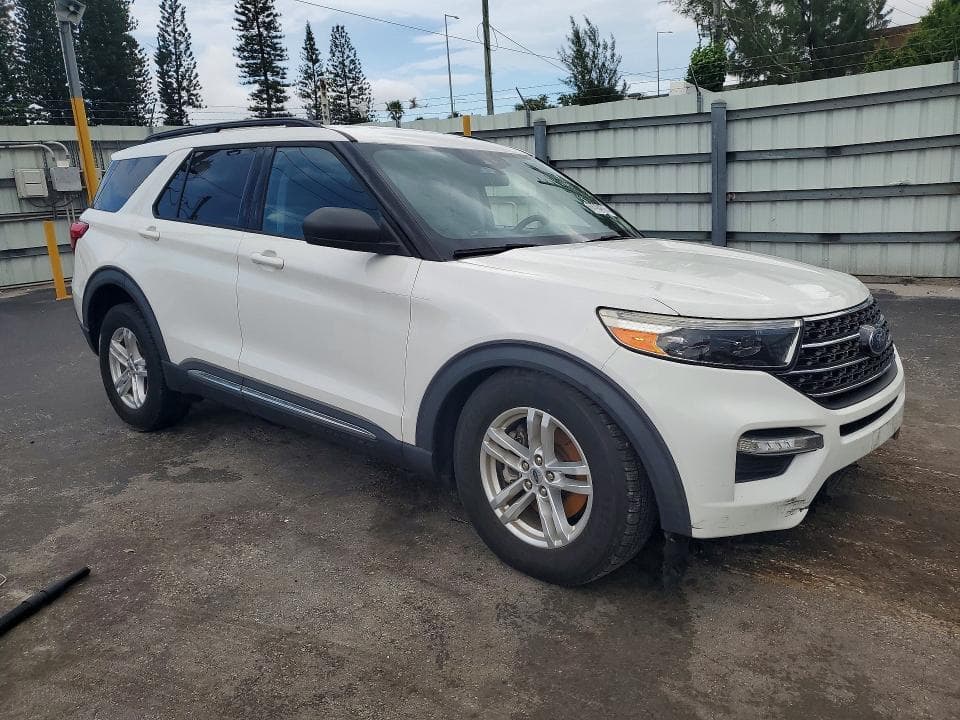 2020 FORD EXPLORER XLT 4
