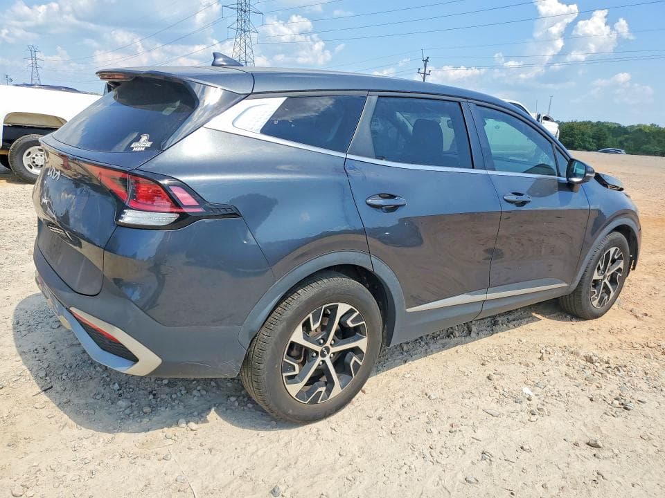 2023 KIA SPORTAGE EX 3