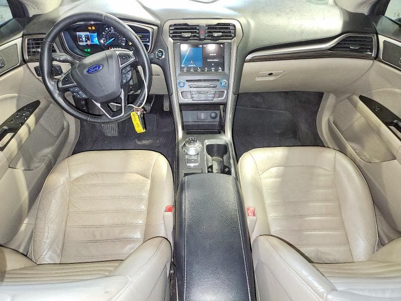 2017 FORD FUSION SE 8