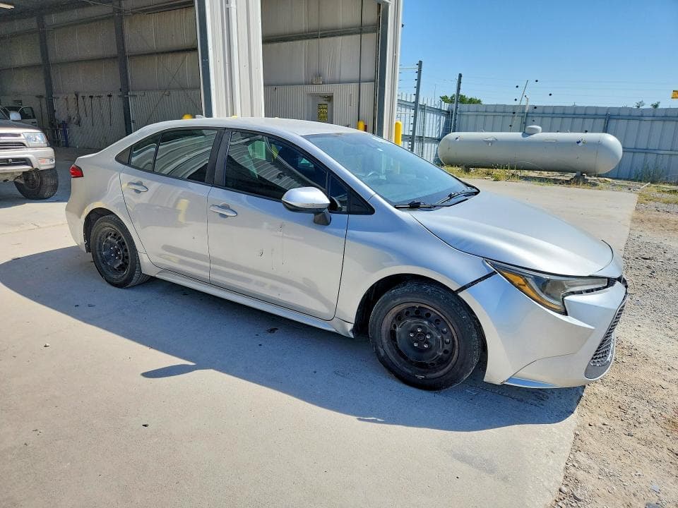 2022 TOYOTA COROLLA LE 4