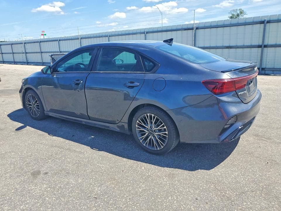 2022 KIA FORTE GT LINE 2
