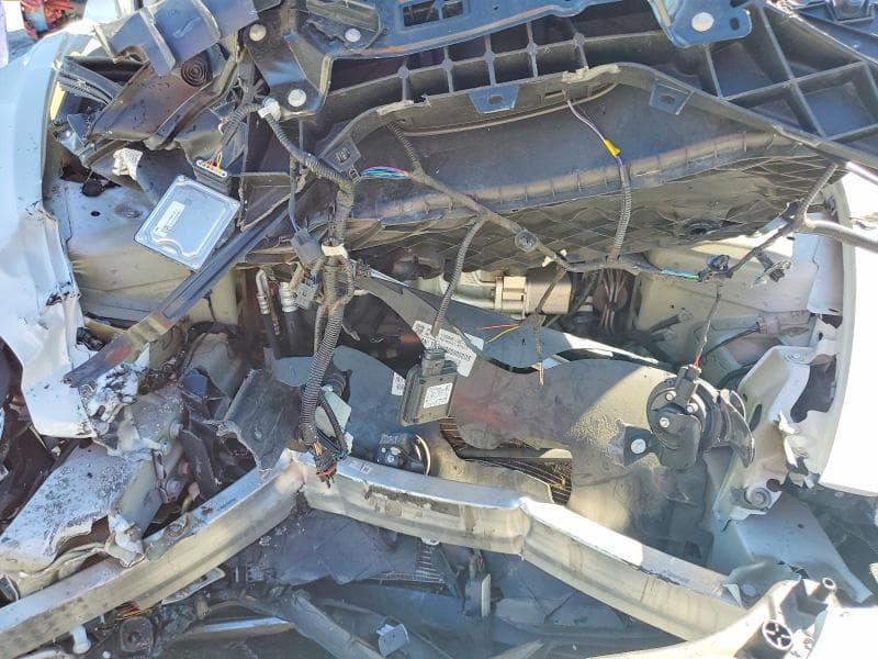 2018 TESLA MODEL 3 11