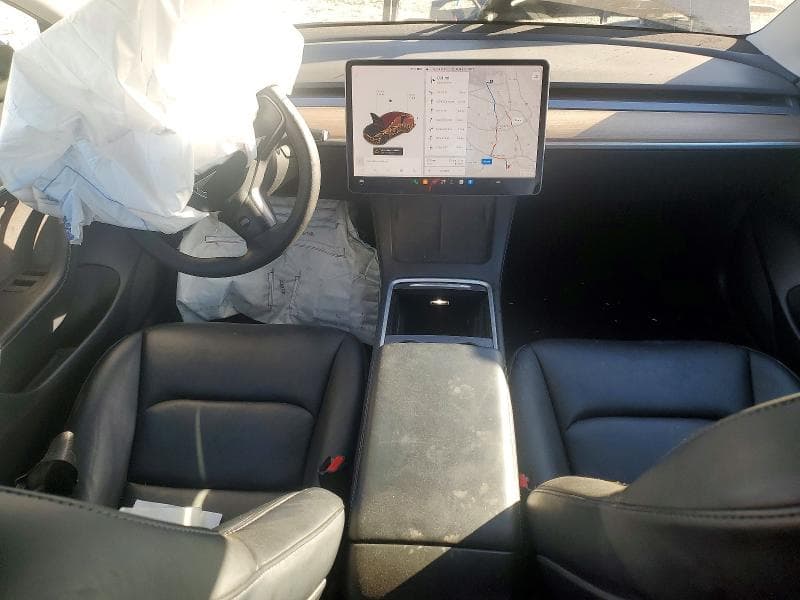 2021 TESLA MODEL 3 8