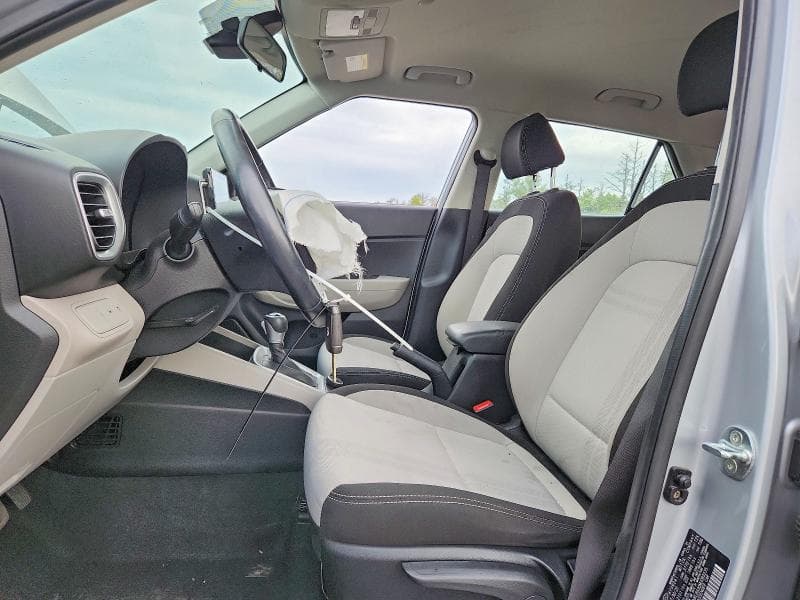 2021 HYUNDAI VENUE SEL 7