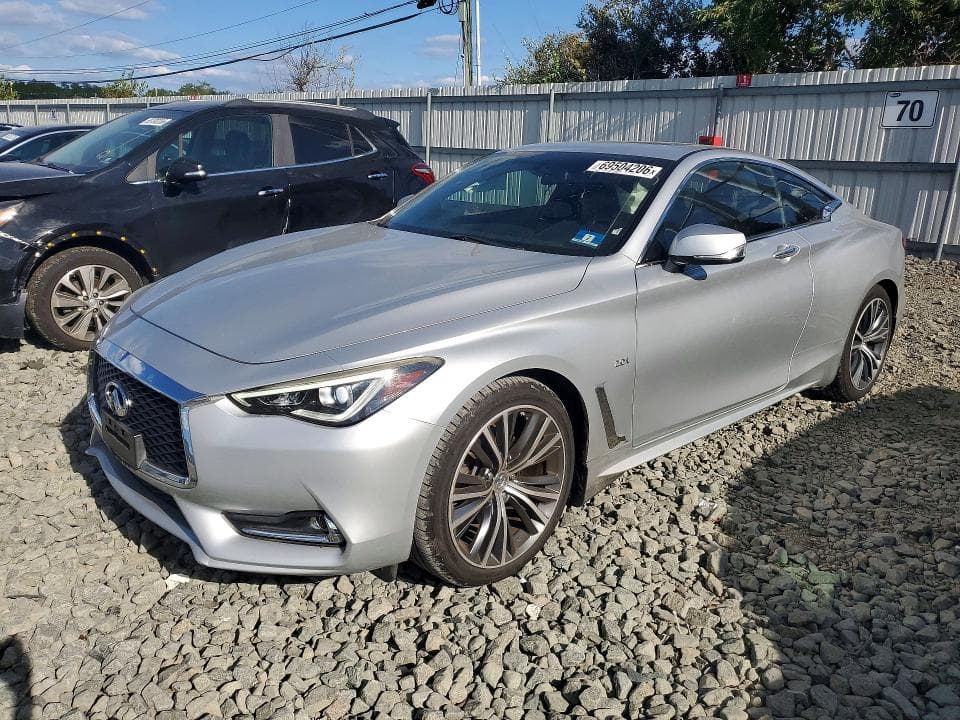 2017 INFINITI Q60 2.0T