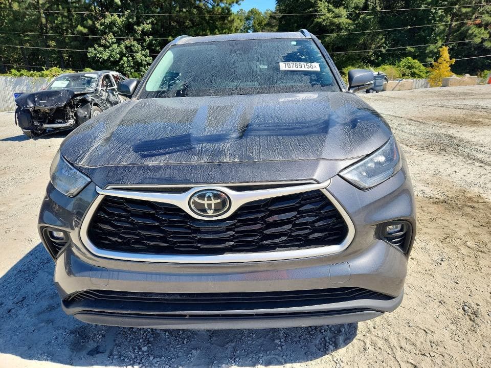 2020 TOYOTA HIGHLANDER XLE 5