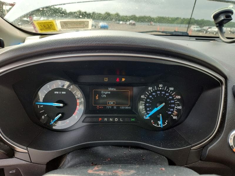 2017 FORD FUSION SE 9