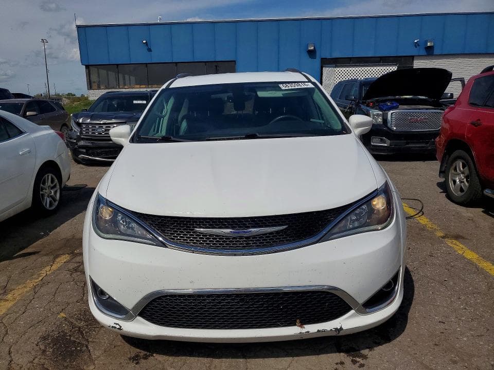 2018 CHRYSLER PACIFICA TOURING L PLUS 5