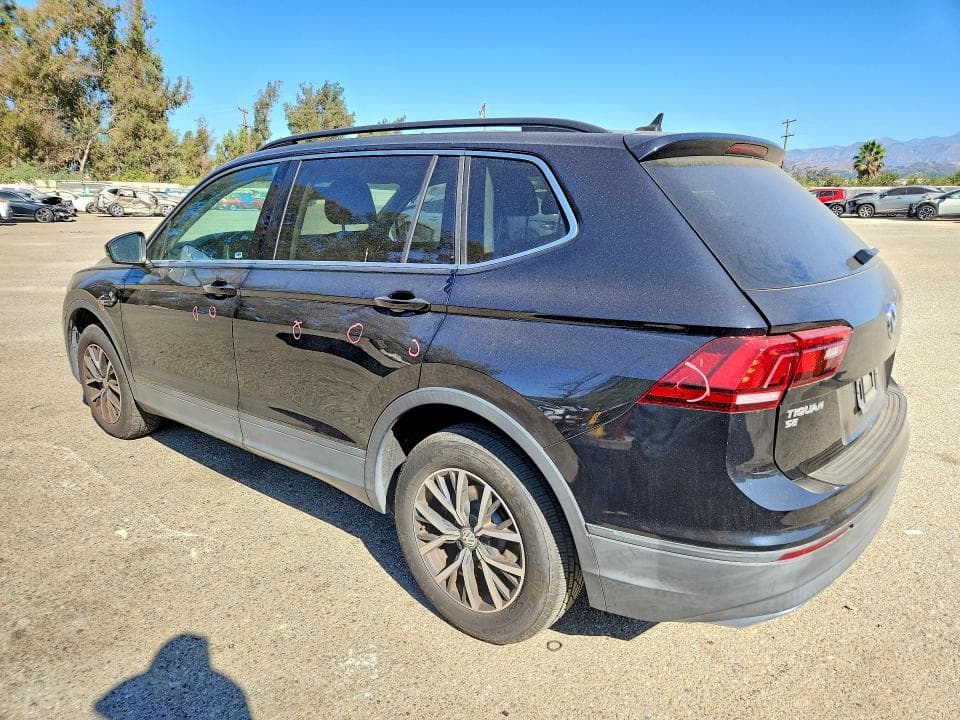 2019 VOLKSWAGEN TIGUAN SE 2