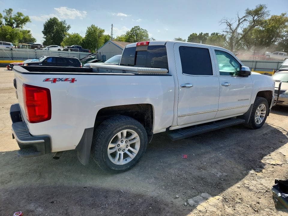 2017 CHEVROLET SILVERADO K1500 LTZ 3