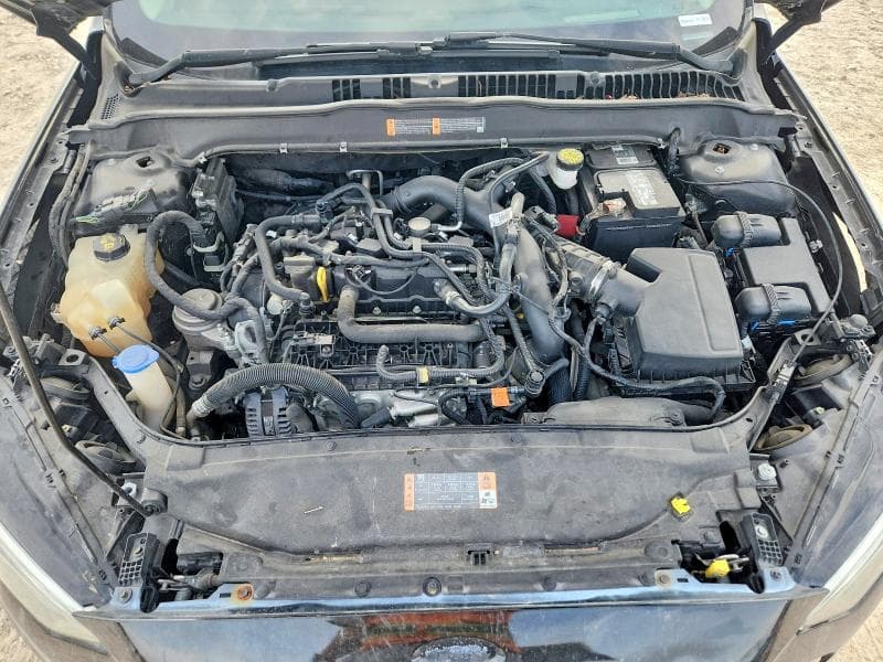 2019 FORD FUSION SE 11