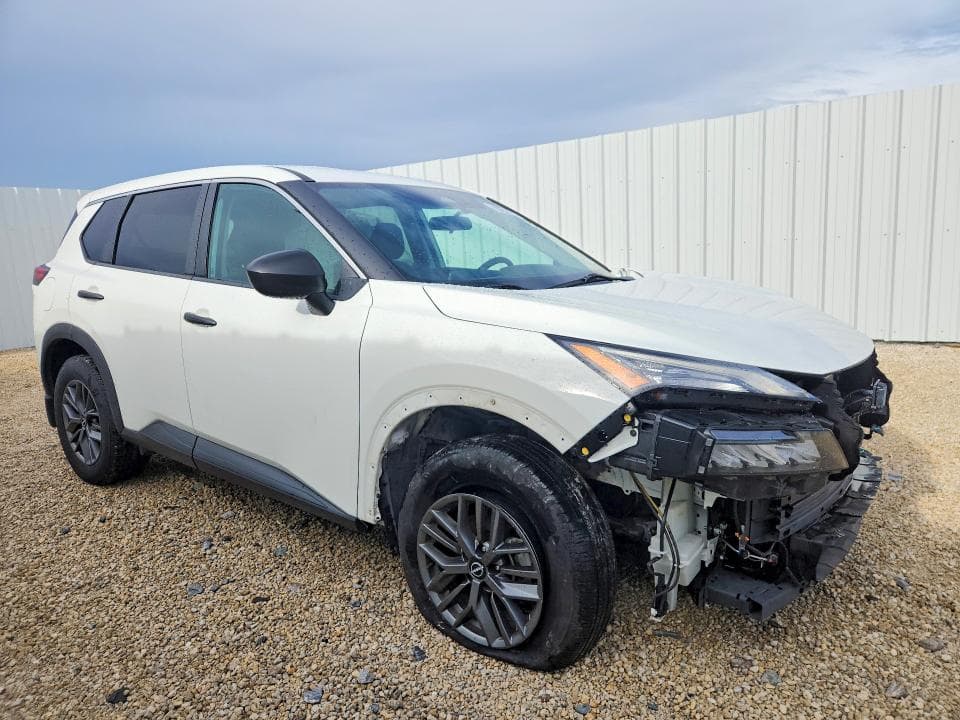 2022 NISSAN ROGUE S 4