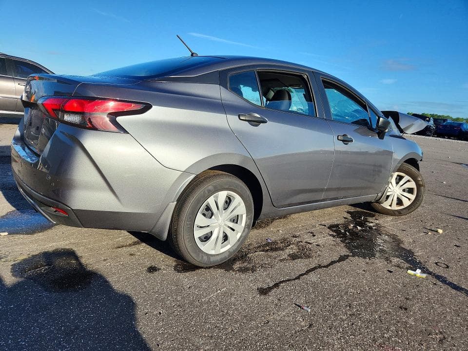 2025 NISSAN VERSA S 3