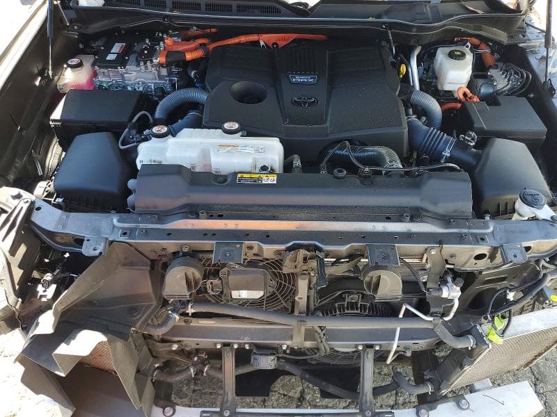 2025 TOYOTA SEQUOIA SR5 12