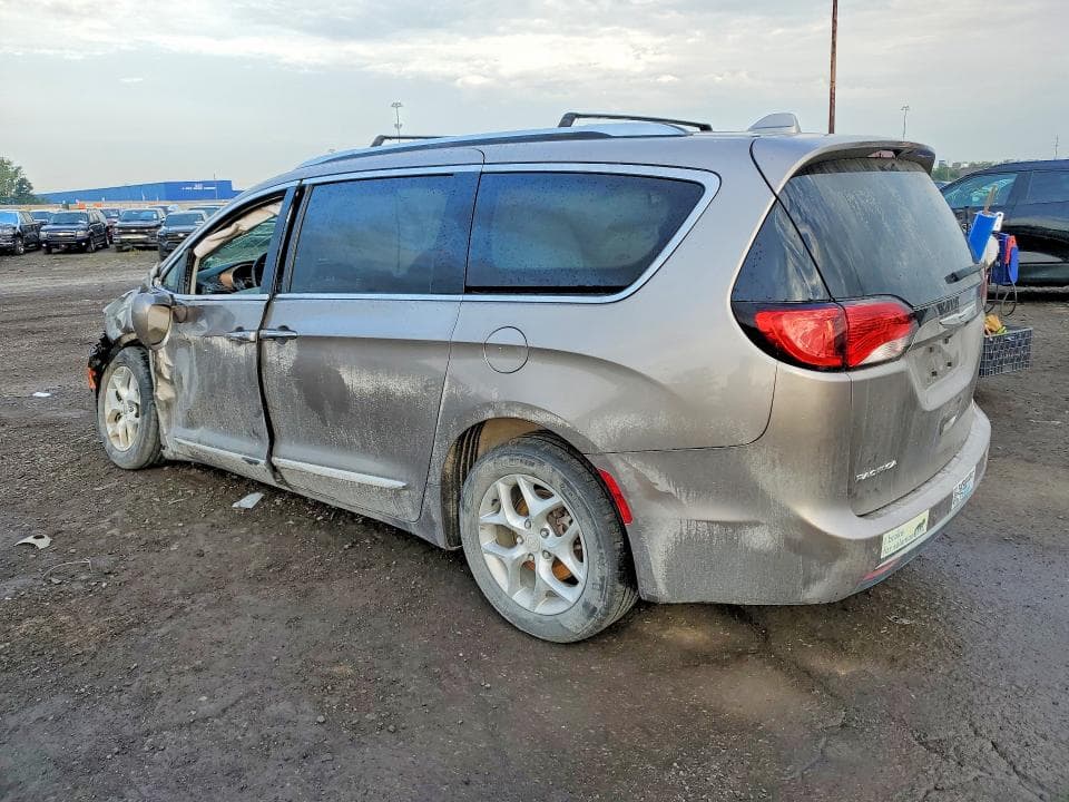 2017 CHRYSLER PACIFICA TOURING L PLUS 2