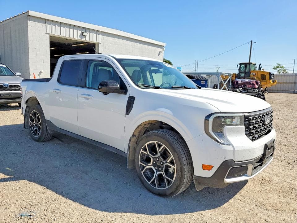 2025 FORD MAVERICK LARIAT 4