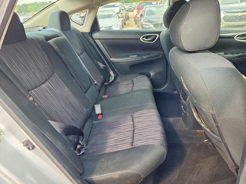 2019 NISSAN SENTRA SV 10