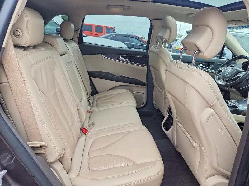 2019 LINCOLN NAUTILUS SELECT 11