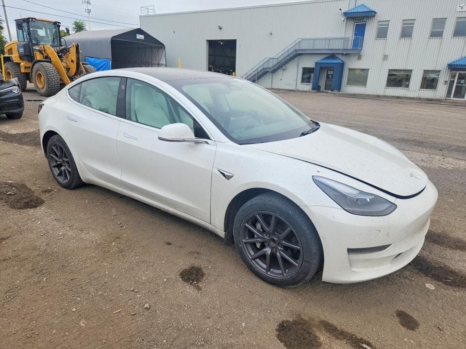 2020 TESLA MODEL 3 4