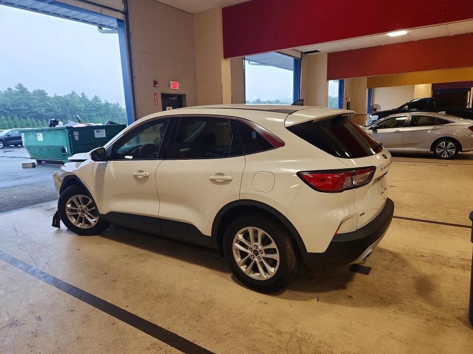 2020 FORD ESCAPE SE 2