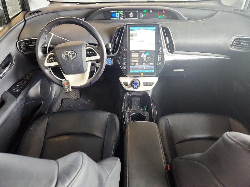2017 TOYOTA PRIUS PRIME ADVANCED 8