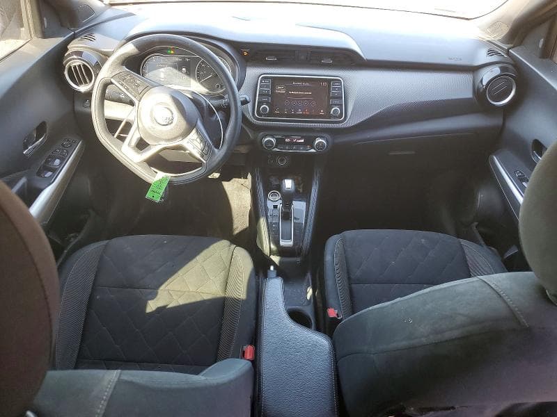 2019 NISSAN KICKS SV 8