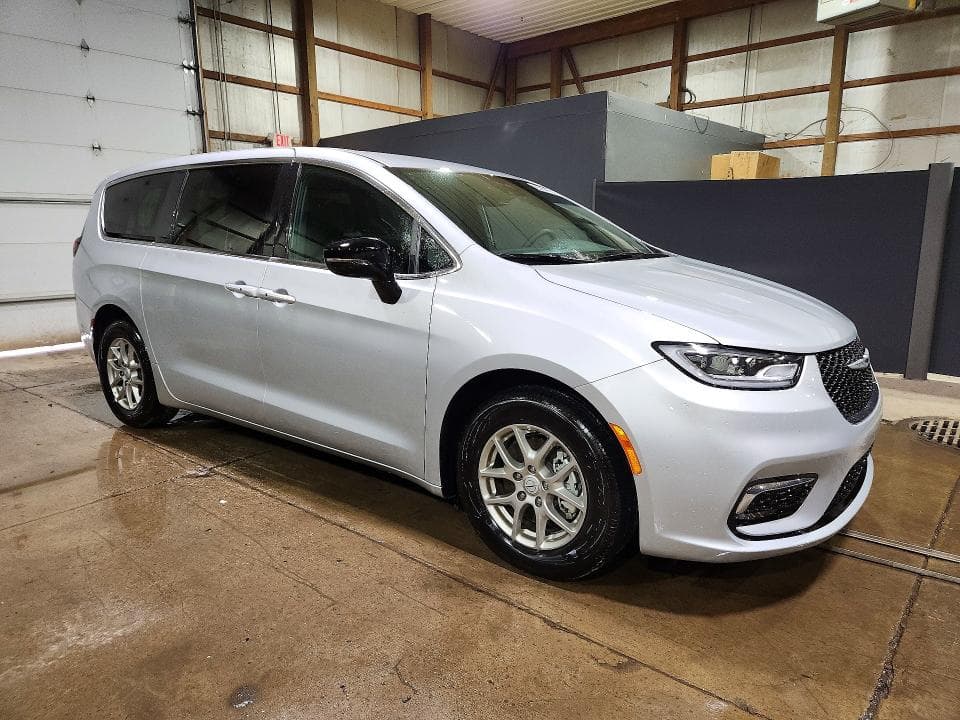 2026 CHRYSLER PACIFICA SELECT 4
