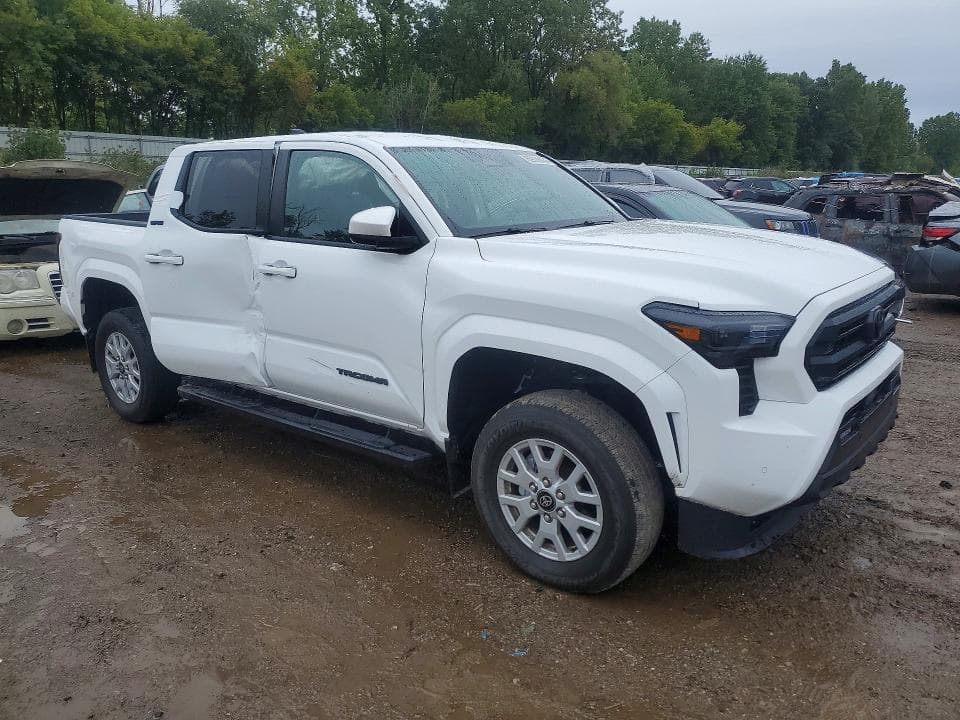 2024 TOYOTA TACOMA SR5 4
